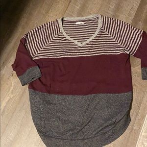 Maroon sweater
